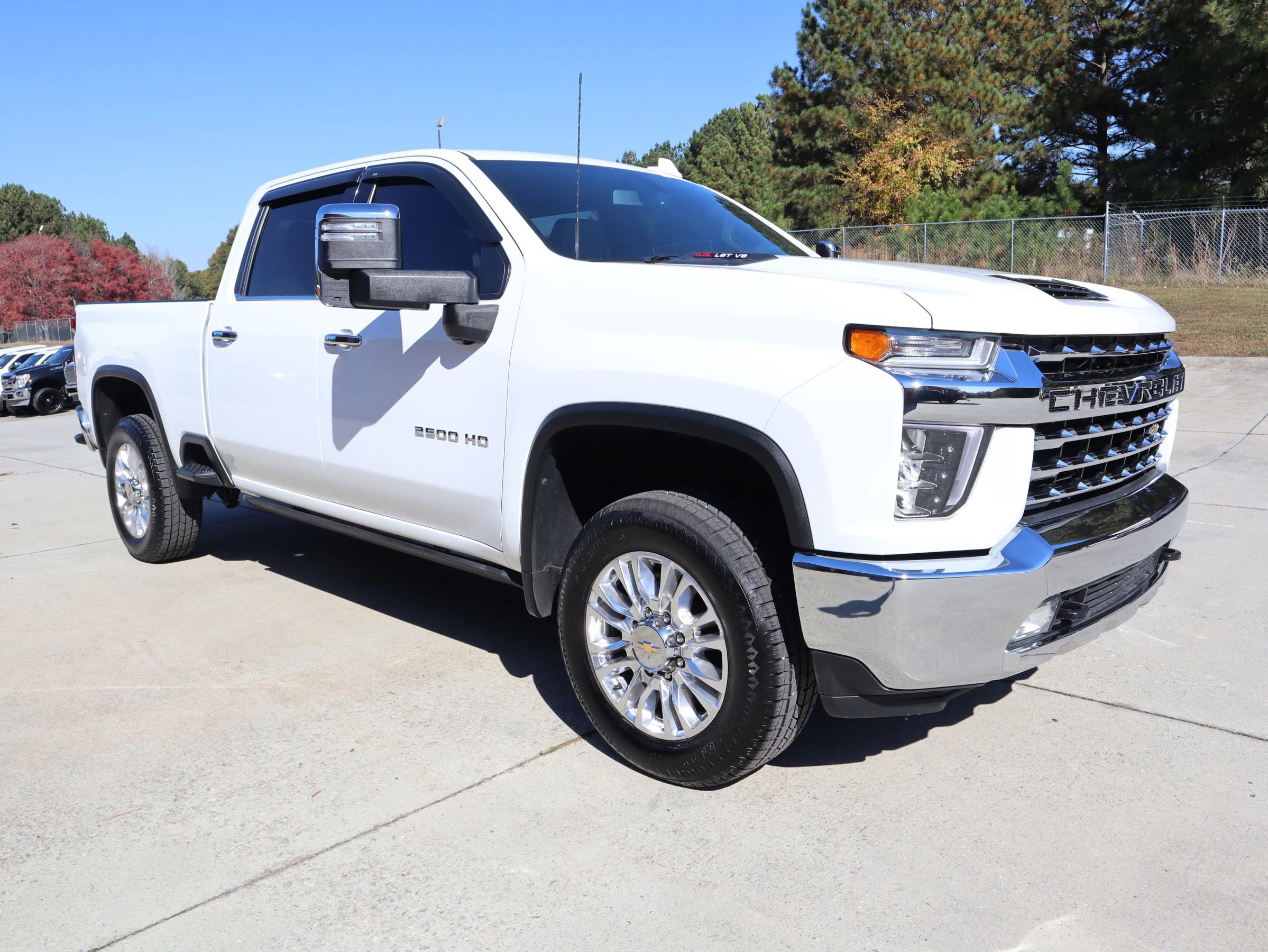 Used 2021 Chevrolet Silverado 2500 LTZ w/ LTZ Convenience Package image 7