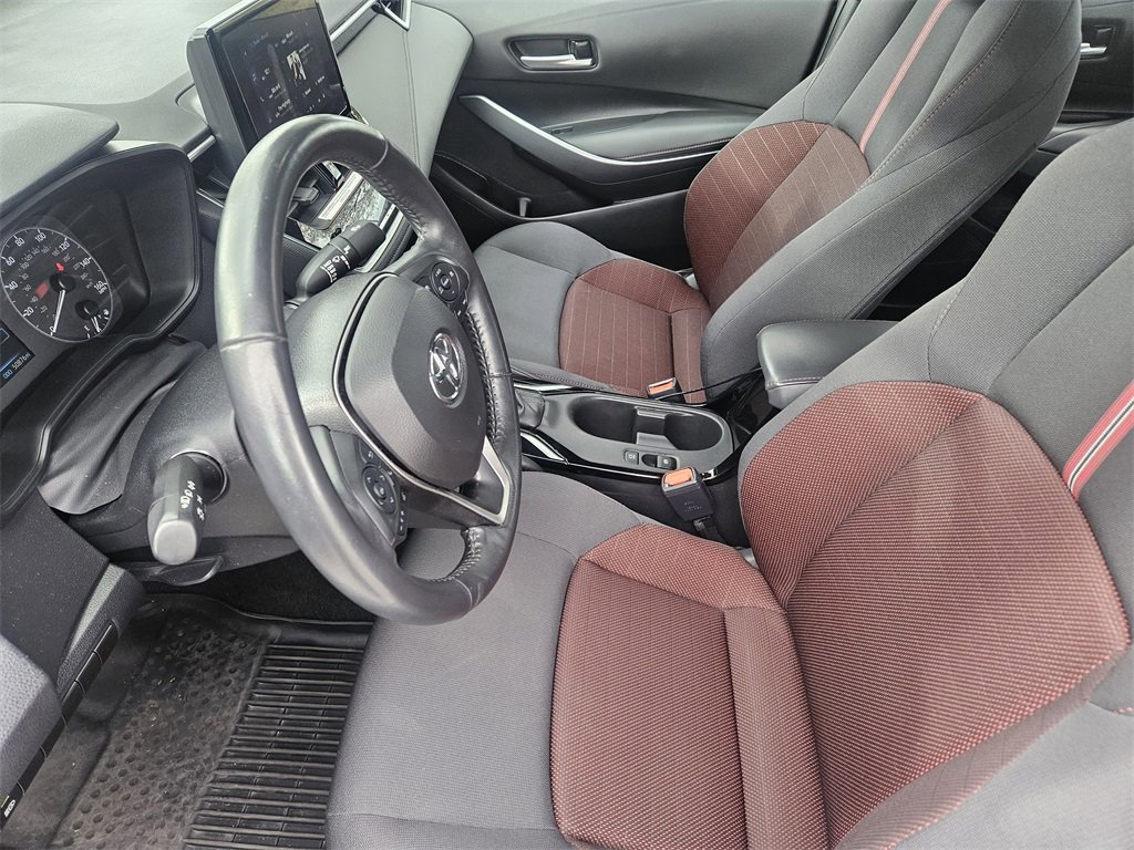 Used 2024 Toyota Corolla SE image 10