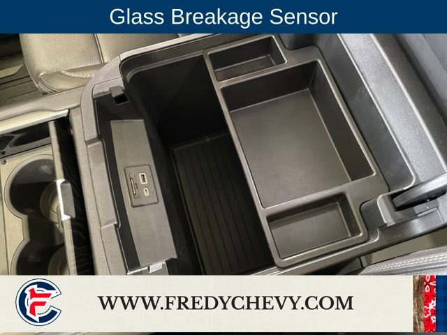 Used 2021 GMC Yukon Denali w/ Denali Premium Package image 24