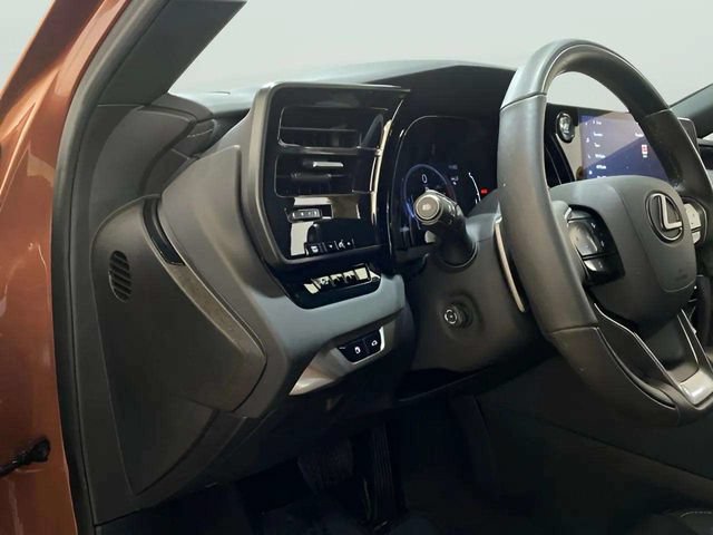 Used 2024 Lexus RX 350 AWD w/ Convenience Package image 12