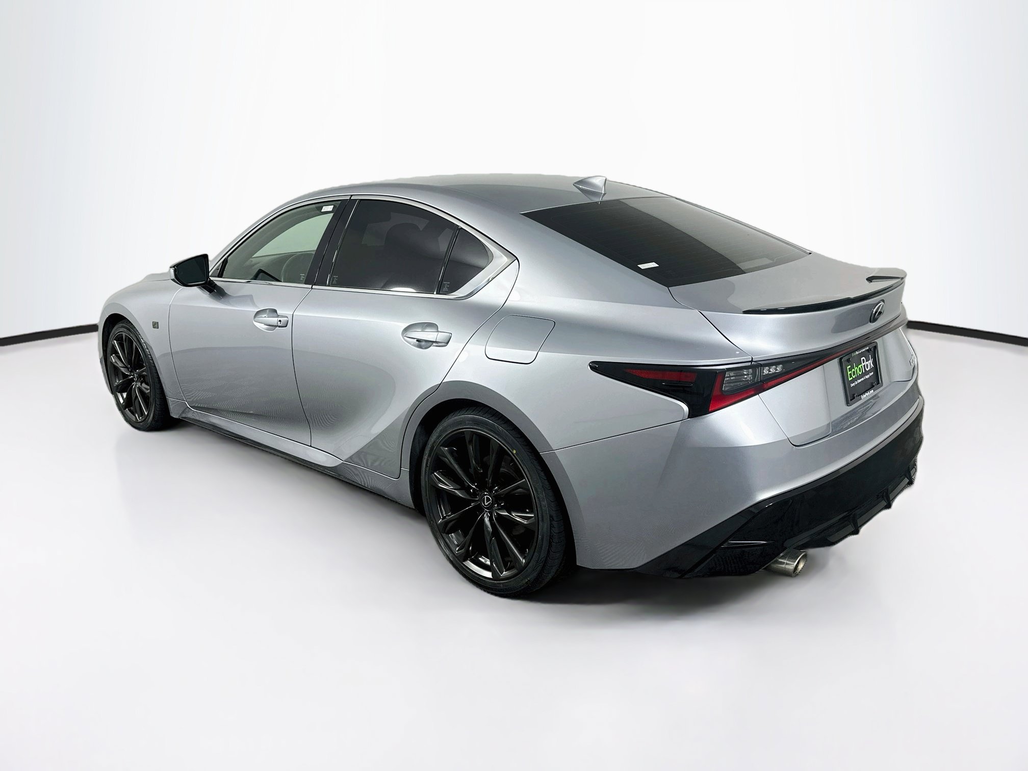Used 2024 Lexus IS 350 F Sport RWD image 5