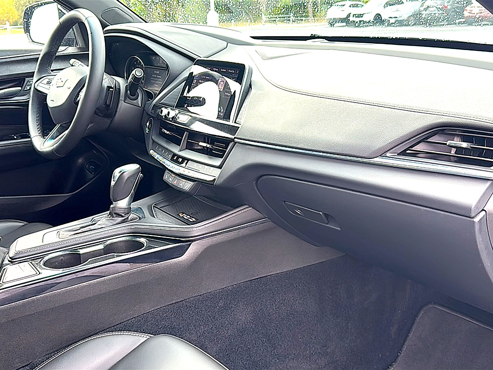 Used 2024 Cadillac CT4 Luxury w/ Cold Weather Package RWD image 23