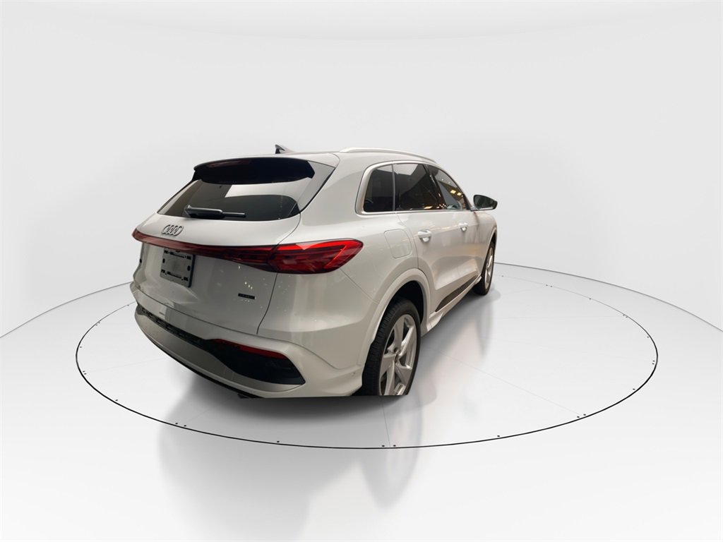 New 2025 Audi Q5 Premium Plus image 8