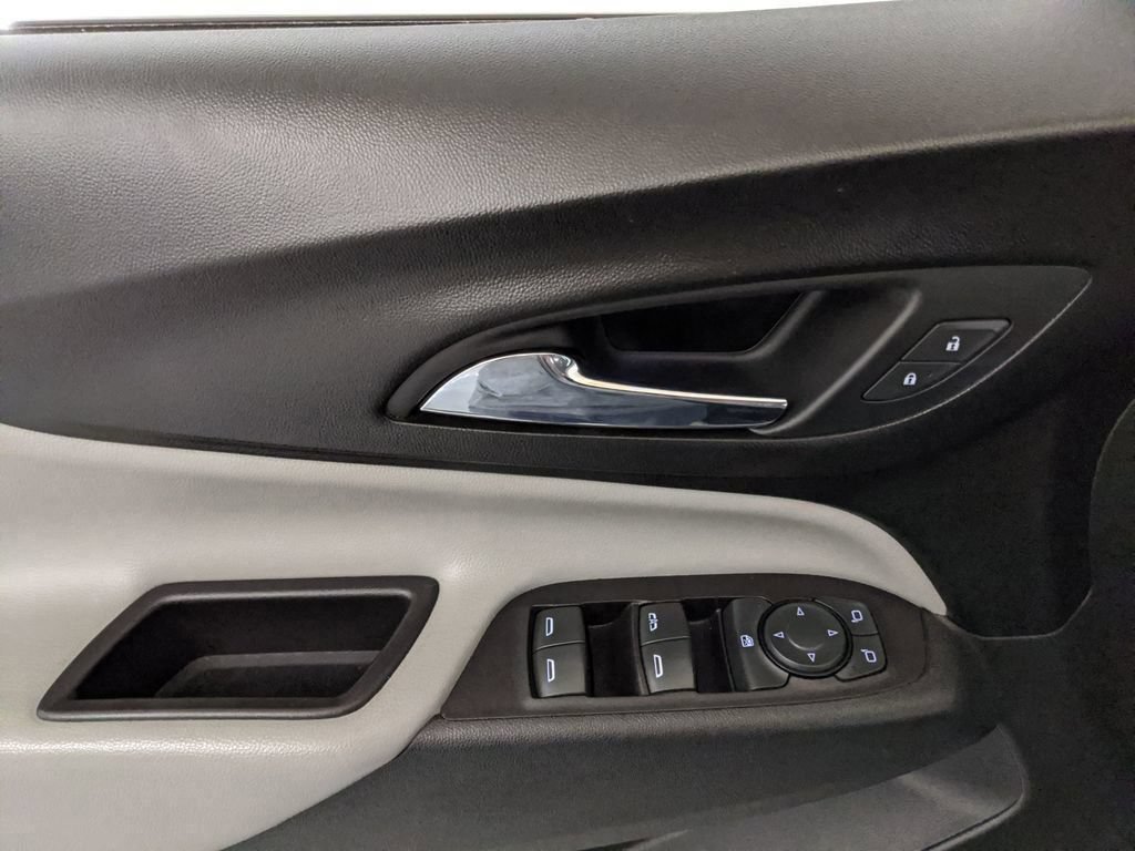 Used 2020 Chevrolet Equinox LT FWD image 14