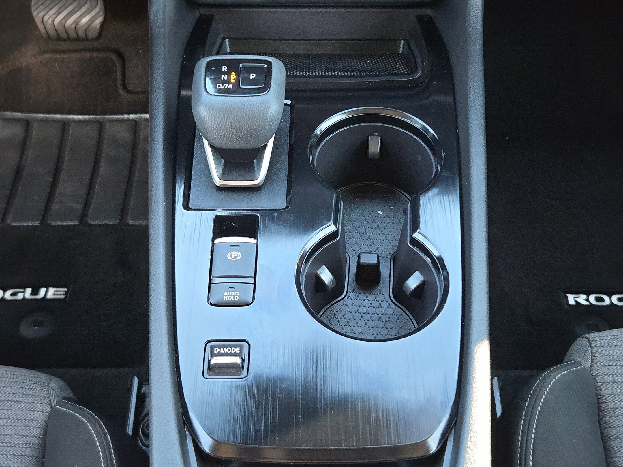 Used 2023 Nissan Rogue SV image 19