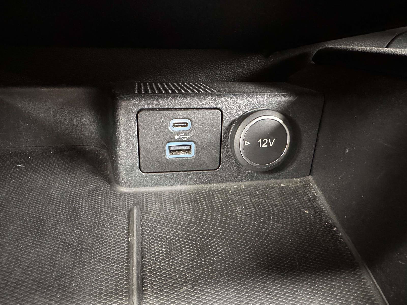 Used 2020 Ford Escape SEL AWD/4WD image 26