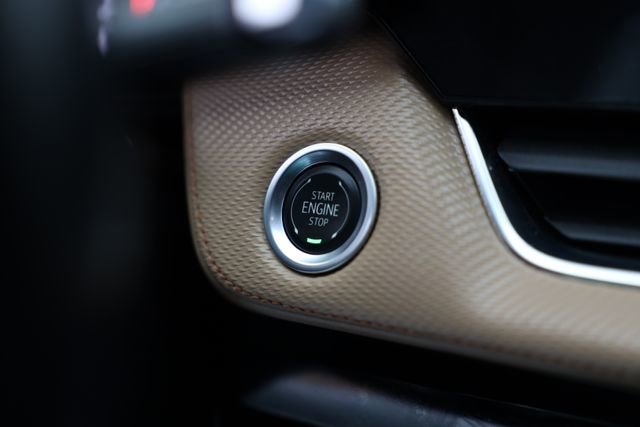 Used 2025 Chevrolet Equinox ACTIV w/ Convenience Package III image 22