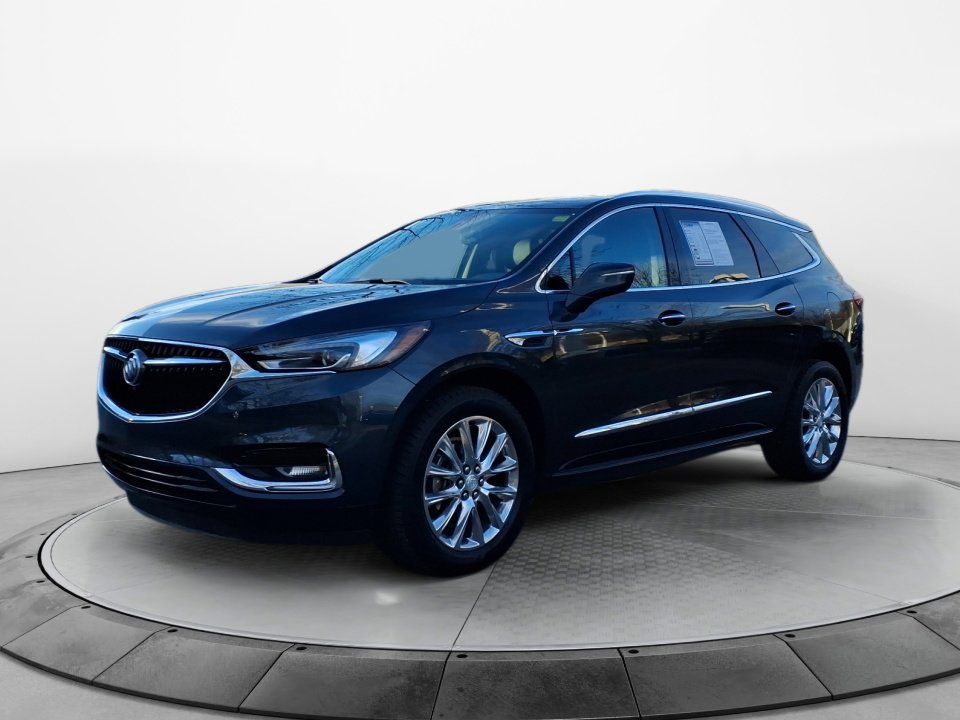 Used 2018 Buick Enclave Premium w/ Experience Buick Package image 3