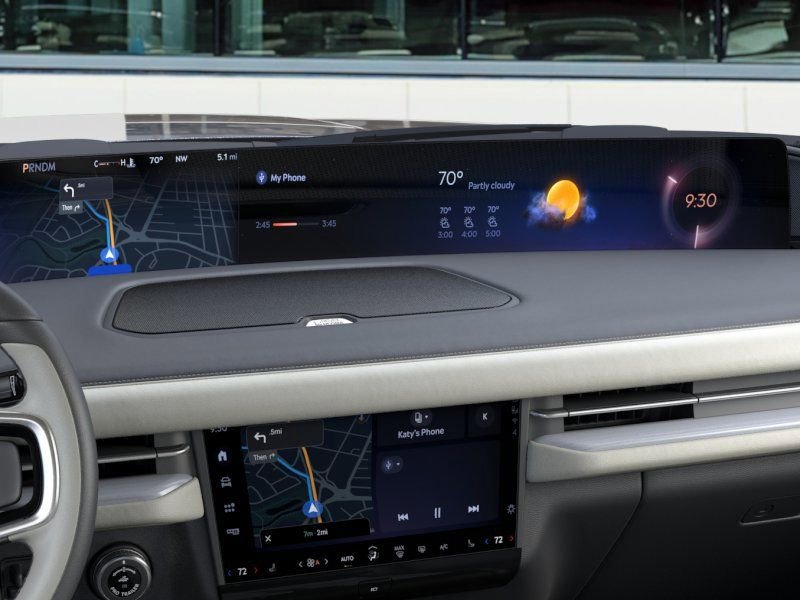 New 2026 Lincoln Navigator Premiere image 14