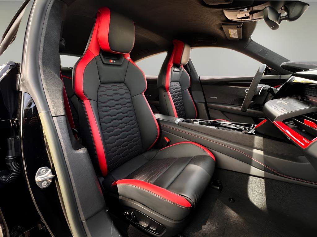 Used 2023 Audi RS e-tron GT image 25