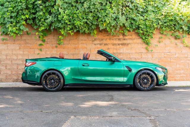 Used 2022 BMW M4 xDrive Competition w/ Executive Package image 4