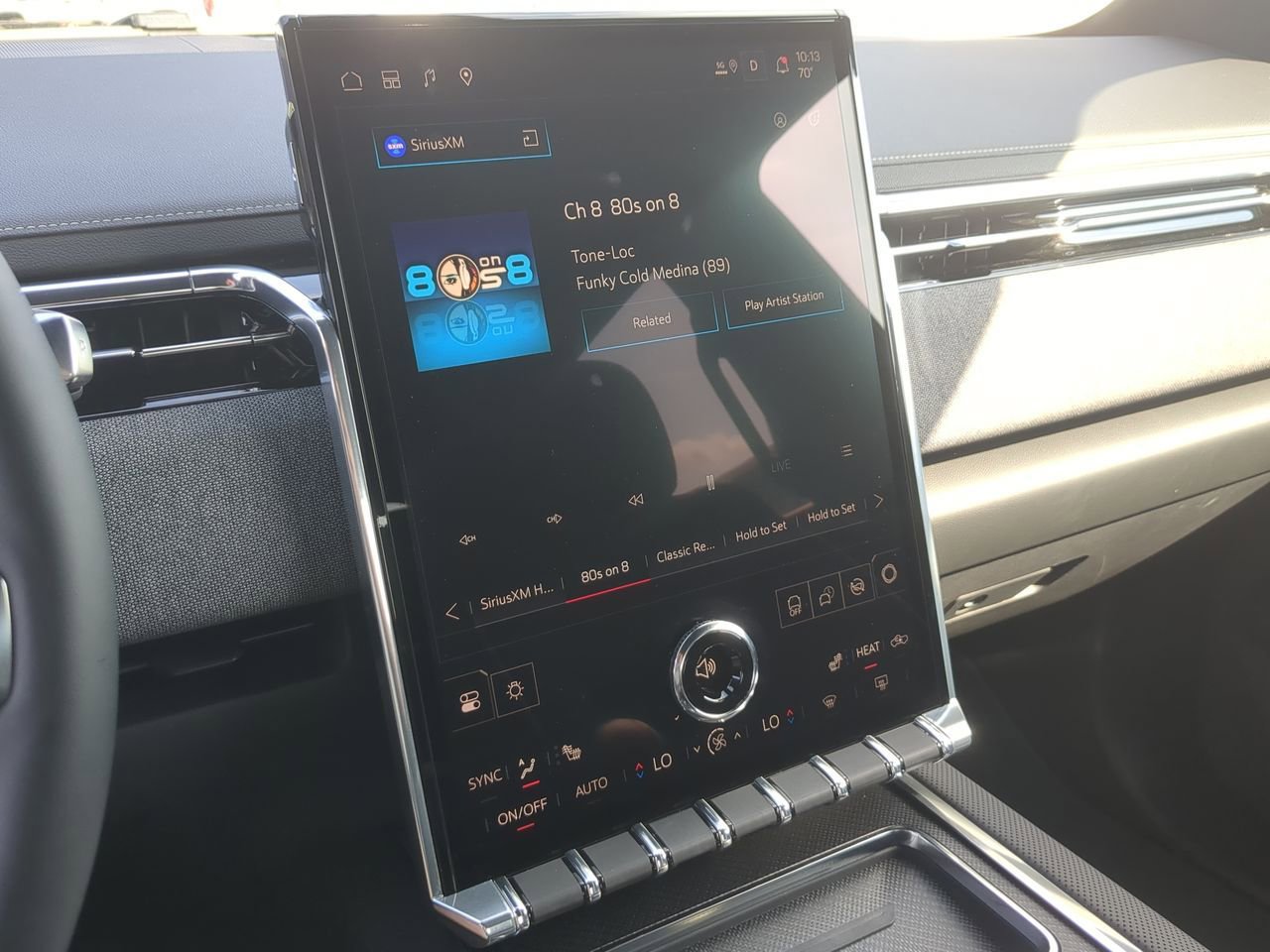 Used 2026 GMC Sierra EV Elevation image 13
