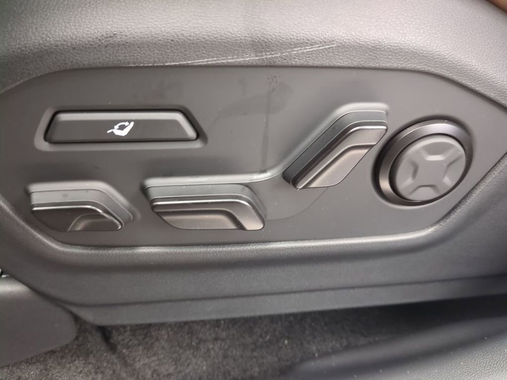 New 2026 Hyundai Santa Fe Calligraphy image 24