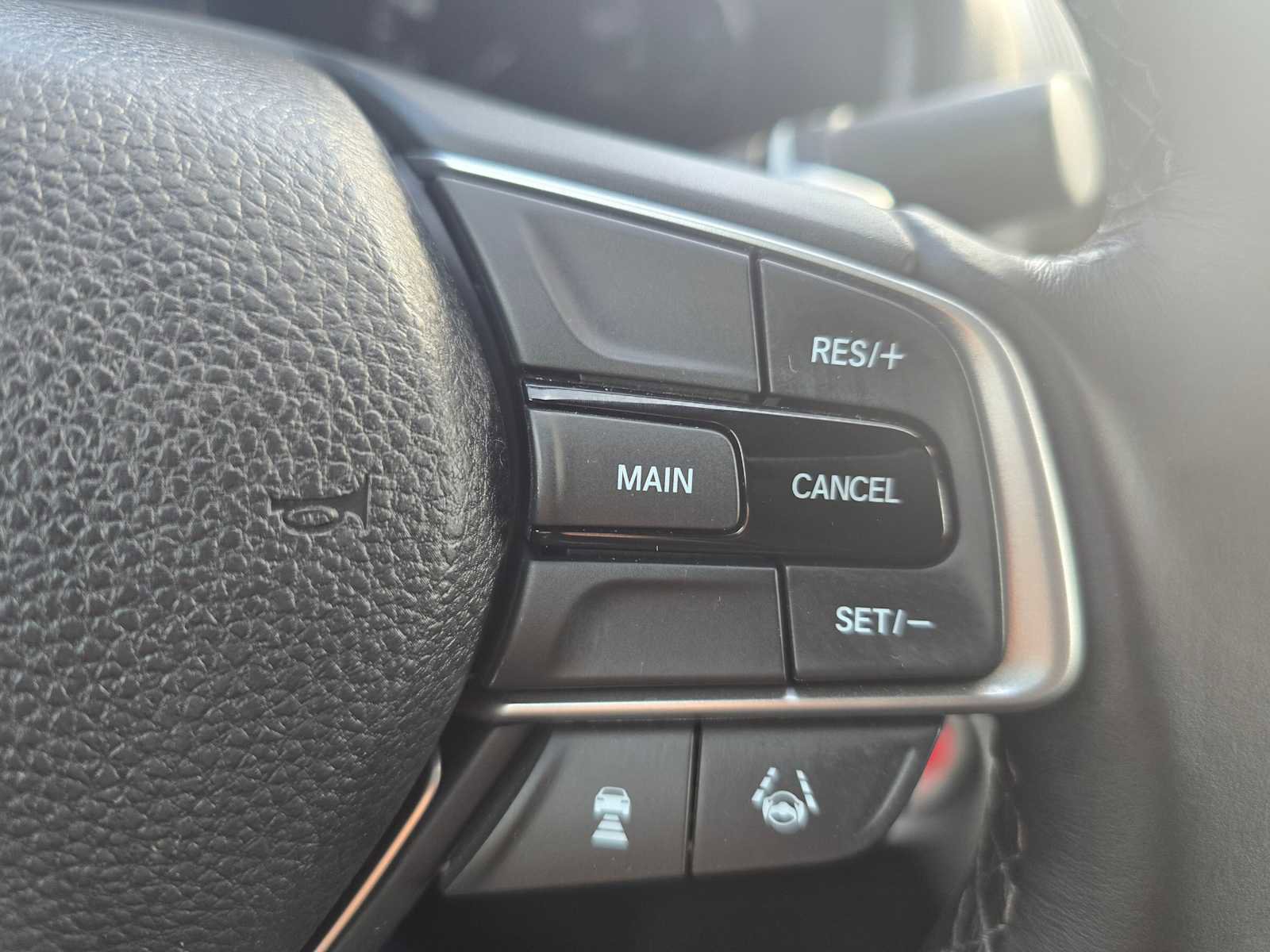 Used 2018 Honda Accord Sport image 30