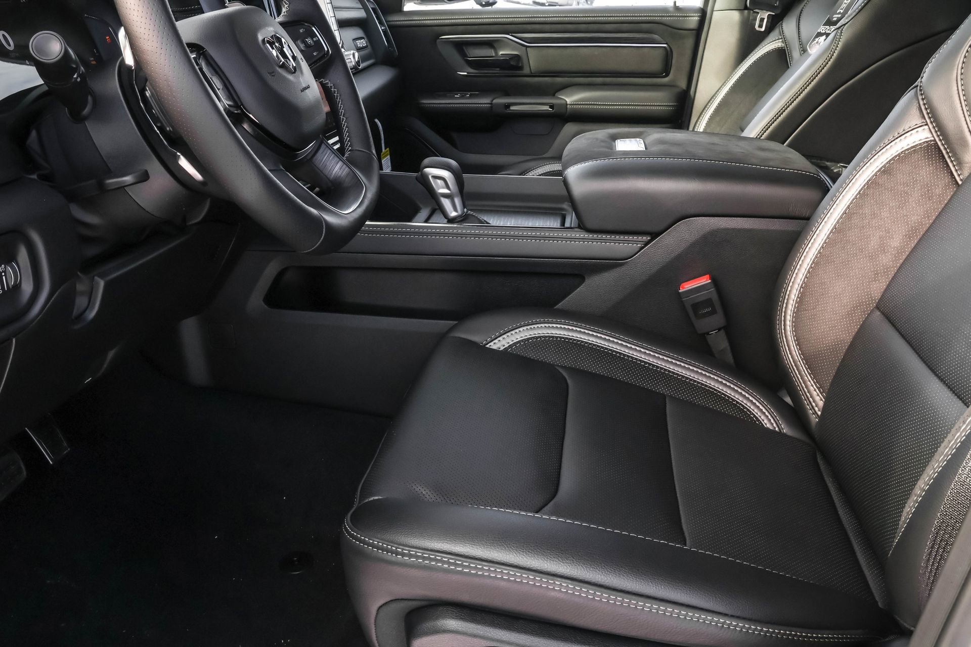 New 2026 RAM 1500 RHO image 5