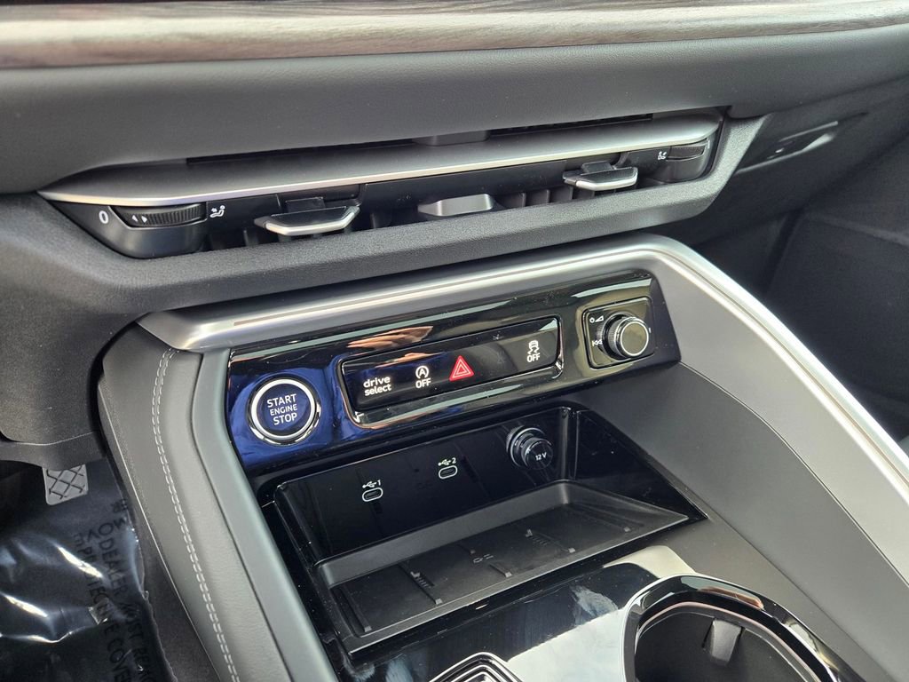 New 2025 Audi Q5 Premium Plus image 22