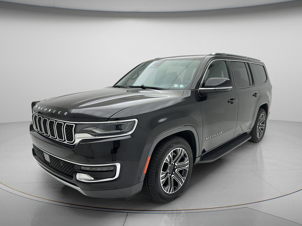 Used 2022 Jeep Wagoneer Series III w/ Rear Seat Video Group 1 AWD/4WD image 3