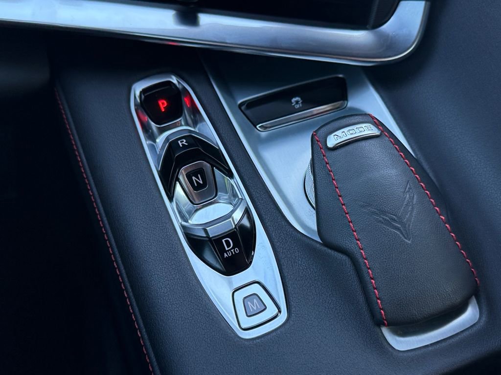 Used 2023 Chevrolet Corvette Stingray Coupe w/ Z51 Performance Package image 17