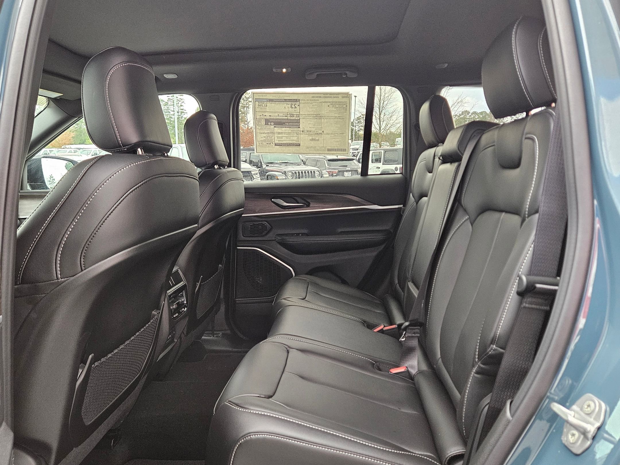 New 2026 Jeep Grand Cherokee Limited w/ Limited Altitude Package image 23