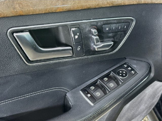 Used 2016 Mercedes-Benz E 350 Sedan image 22