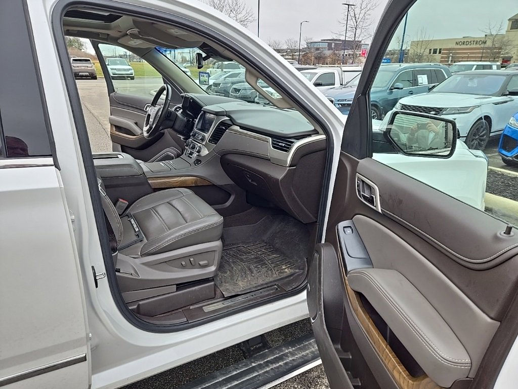 Used 2020 GMC Yukon Denali w/ Denali Premium Package image 20