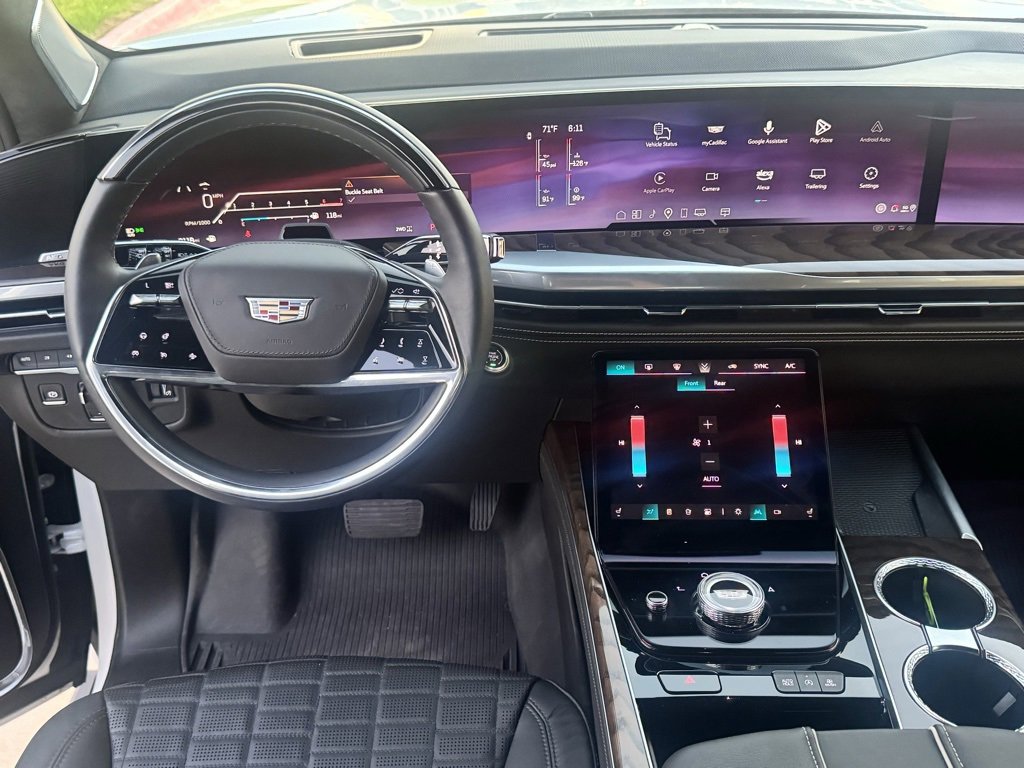 Used 2025 Cadillac Escalade Sport Platinum w/ LPO, ONYX Package image 20