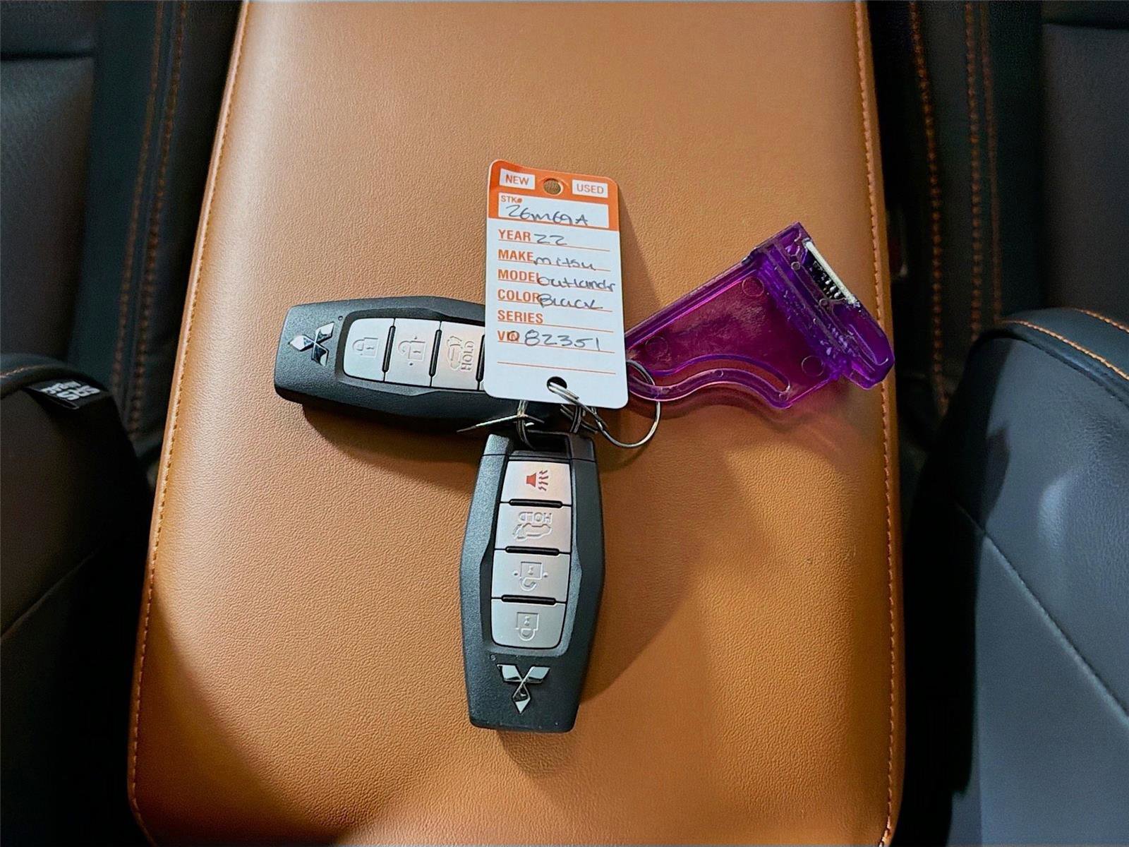 Used 2022 Mitsubishi Outlander SEL image 35