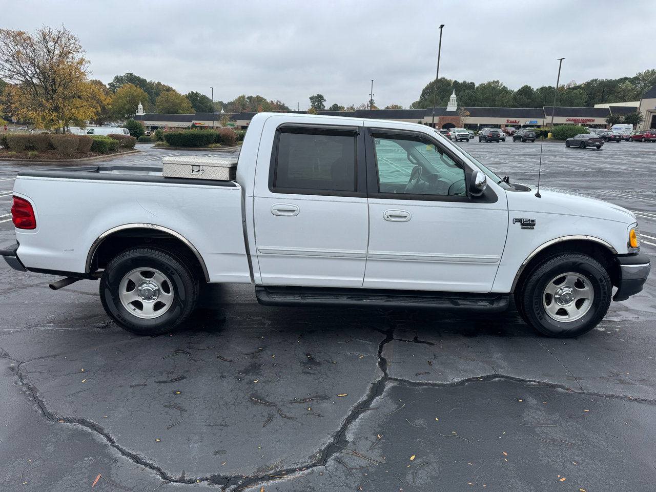 Used 2001 Ford F150 XLT image 7