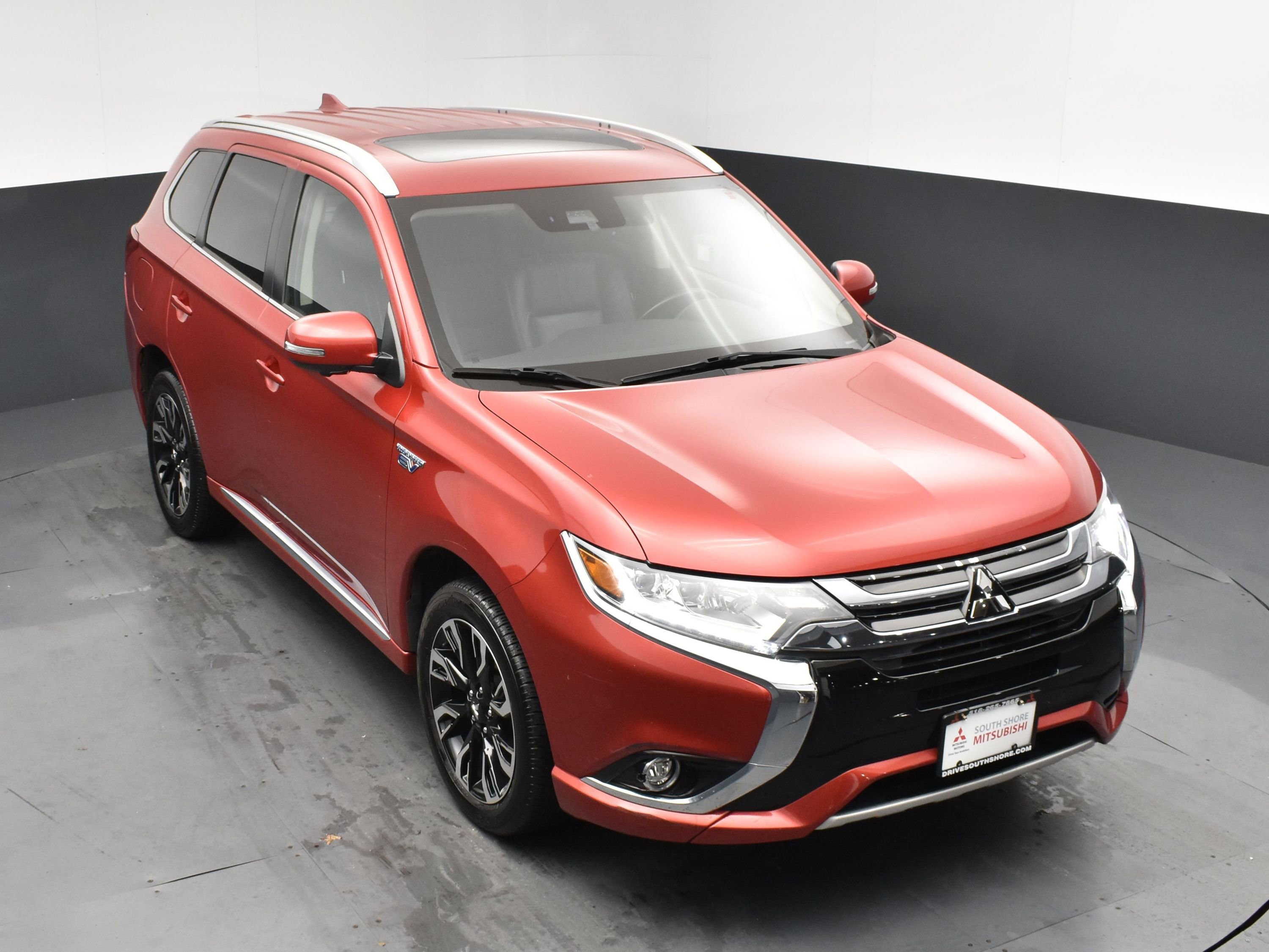 Used 2018 Mitsubishi Outlander GT image 19