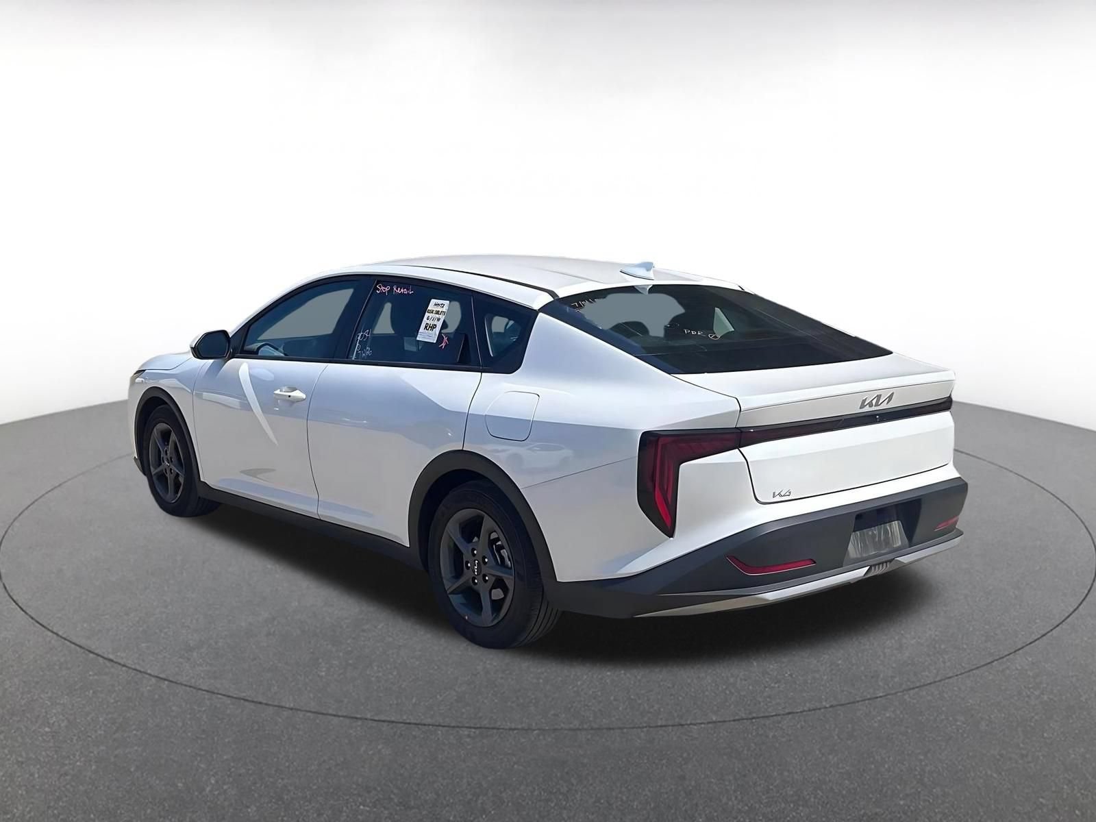 Used 2026 Kia K4 FWD image 12