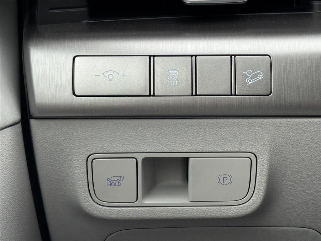 New 2026 Hyundai Kona Limited AWD/4WD image 16