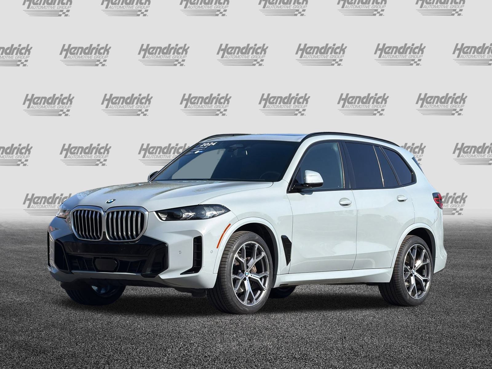 Certified 2024 BMW X5 xDrive40i w/ M Sport Package image 9