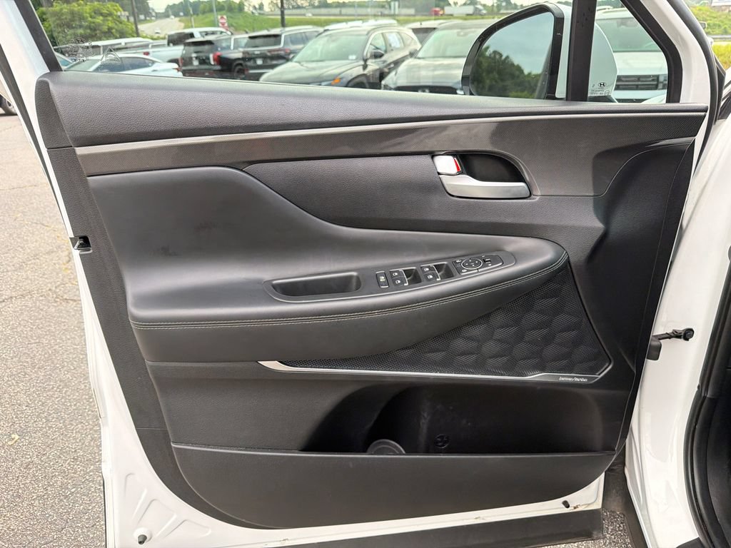 Used 2023 Hyundai Santa Fe SEL w/ Premium Package FWD image 10