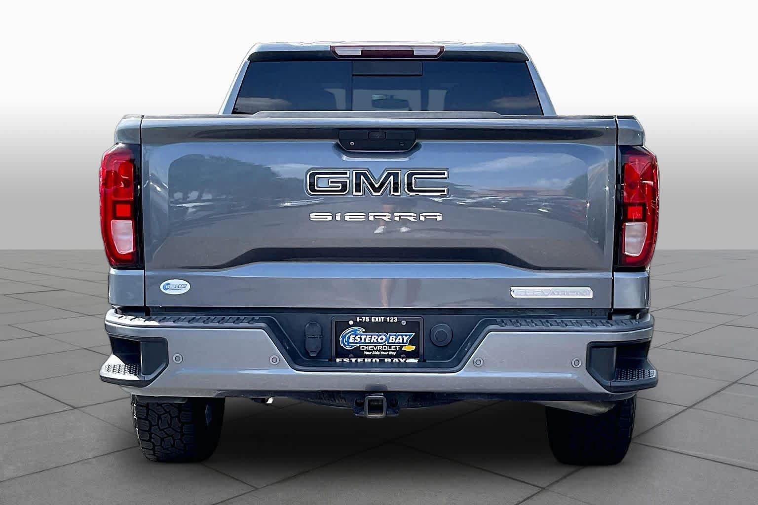 Used 2020 GMC Sierra 1500 Elevation w/ Elevation Value Package RWD image 5
