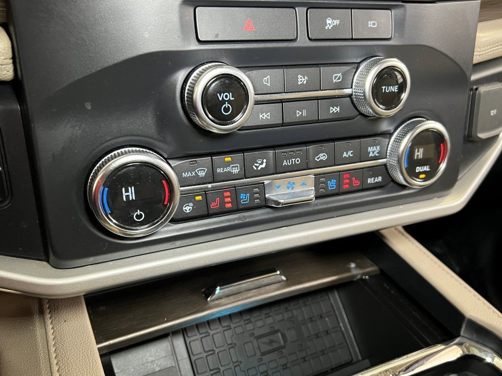 Used 2022 Ford Expedition Max Limited image 48