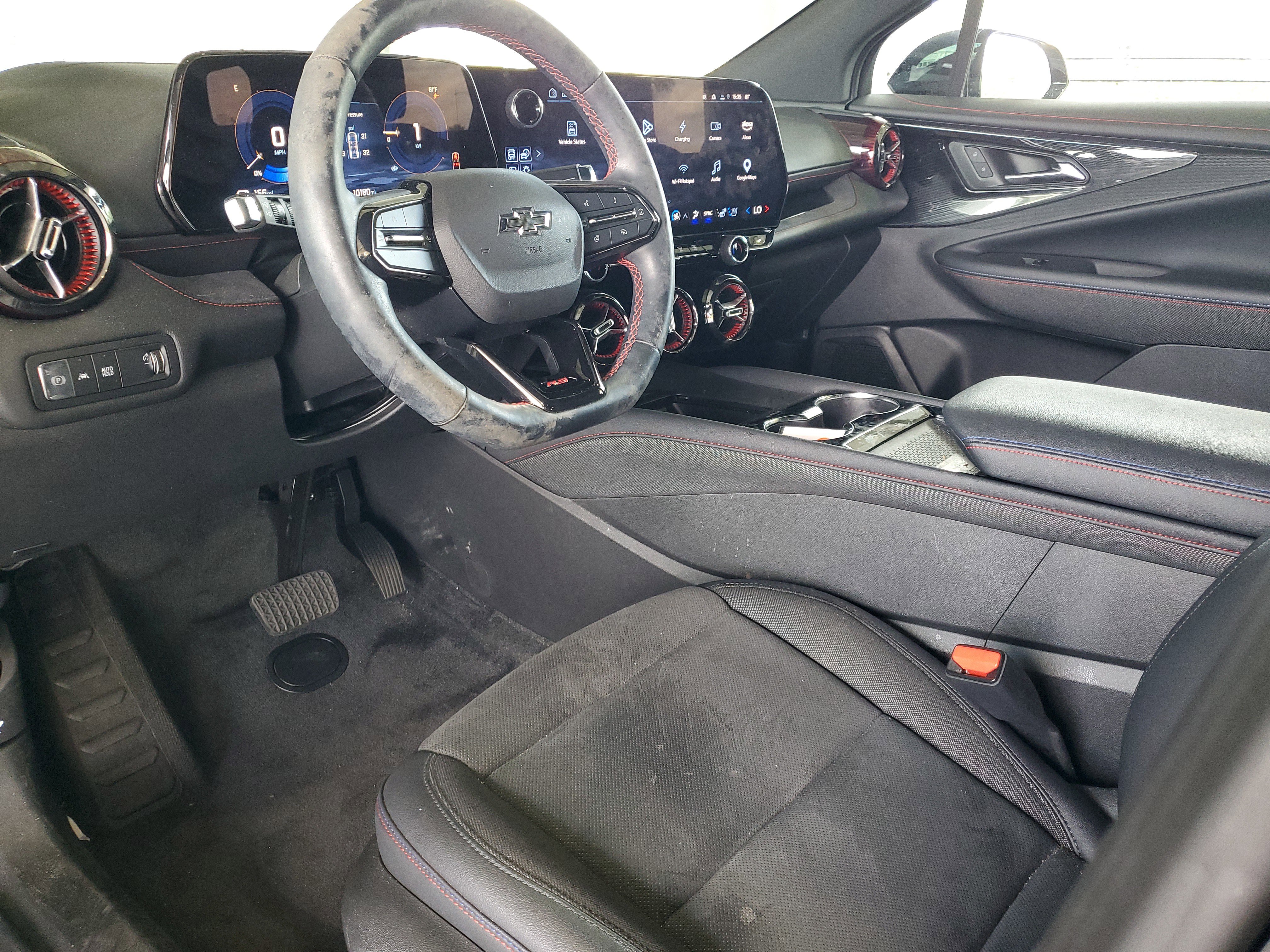 Used 2024 Chevrolet Blazer EV RS image 16