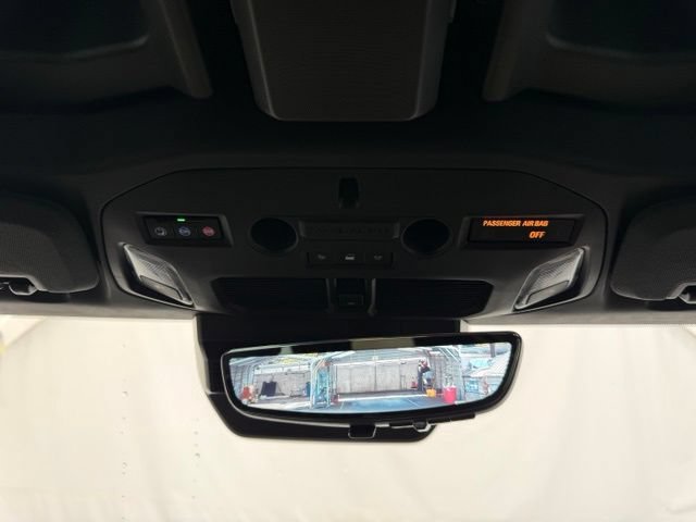 Used 2025 GMC Hummer EV 2X AWD/4WD image 40
