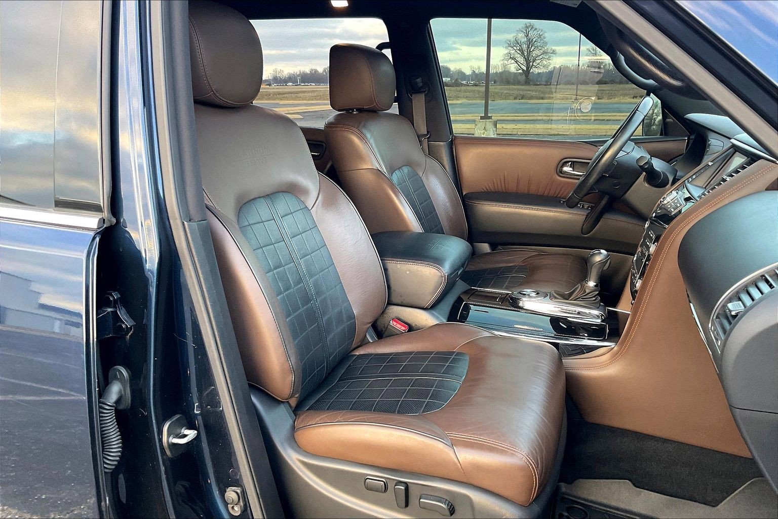 Used 2020 Nissan Armada Platinum w/ Platinum Reserve Package image 8