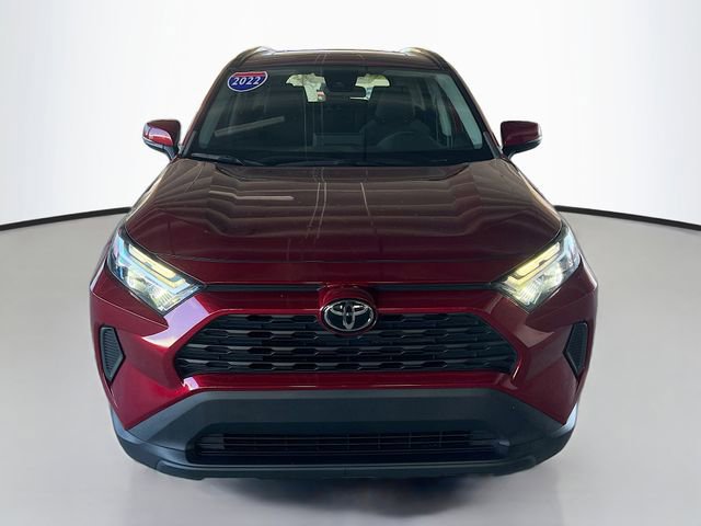 Used 2022 Toyota RAV4 XLE image 2
