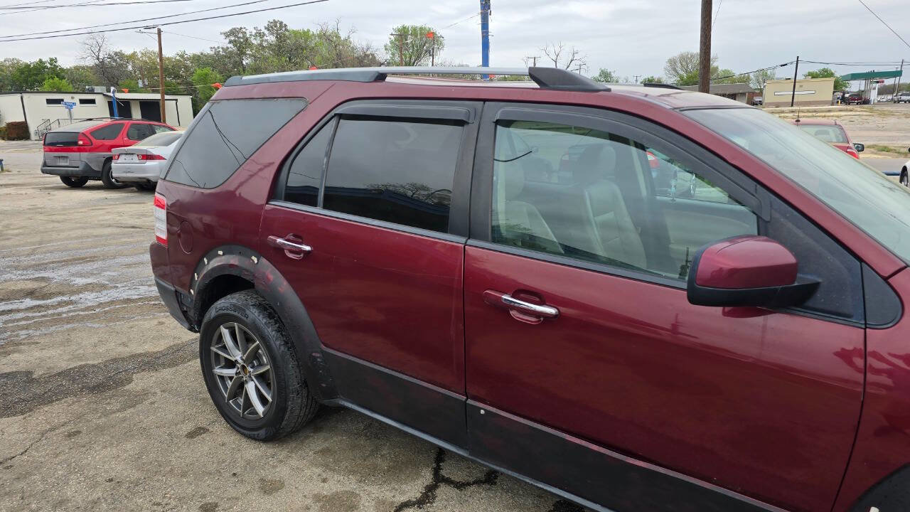 Used 2008 Ford Taurus X Limited image 6
