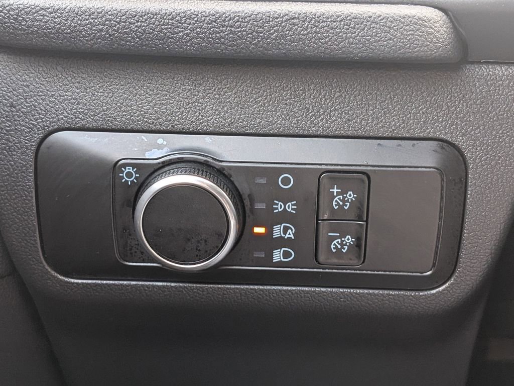 Used 2025 Ford Escape ST-Line FWD image 23