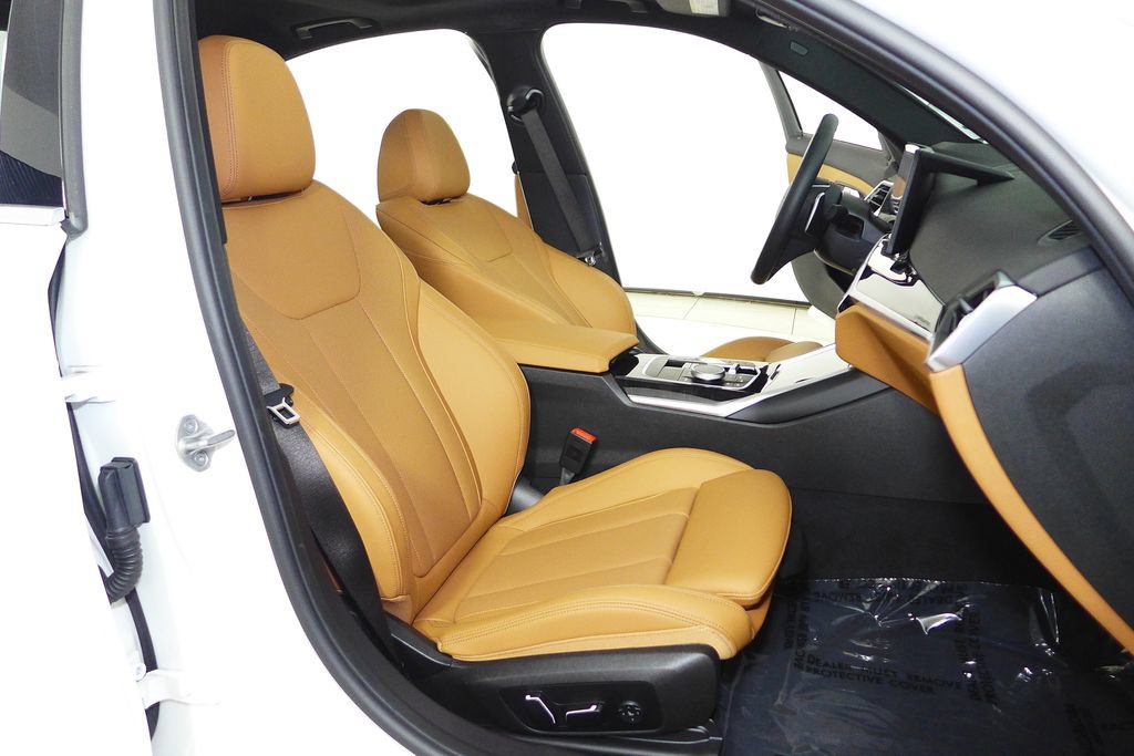 Used 2024 BMW 330e w/ Convenience Package RWD image 19