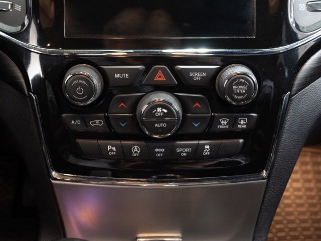 Used 2021 Jeep Grand Cherokee Laredo X image 16