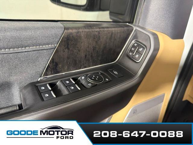 Certified 2025 Ford F350 Lariat w/ Lariat Ultimate Package AWD/4WD image 10