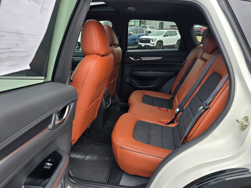 Used 2024 MAZDA CX-5 Carbon Edition image 26