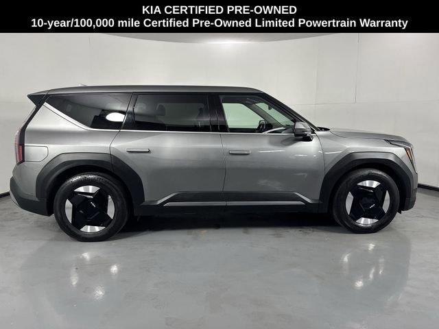 Certified 2024 Kia EV9 Light Long Range RWD image 35