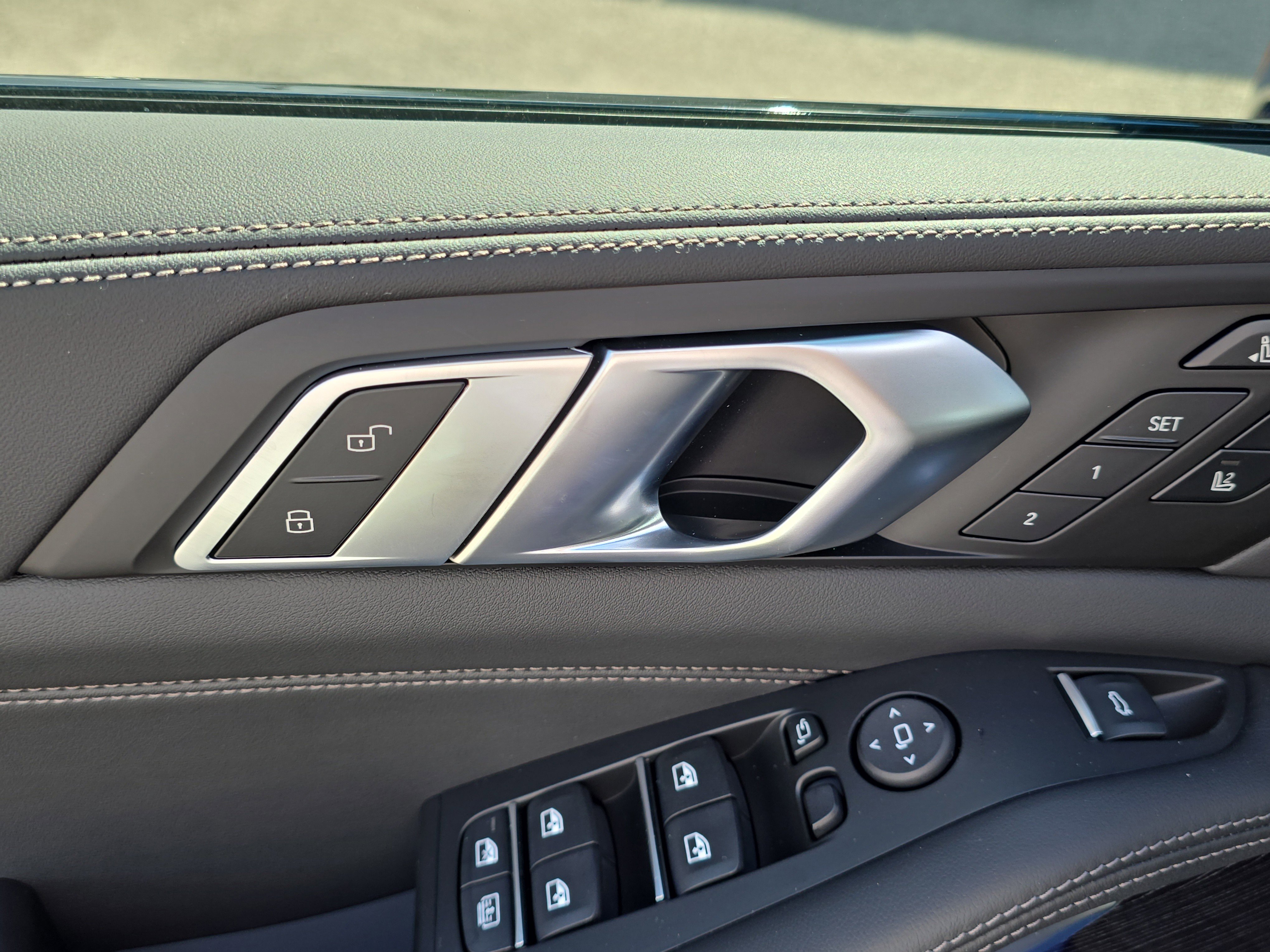 New 2026 BMW X7 M60i image 22