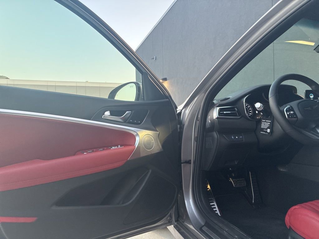 New 2026 Genesis G70 3.3T Sport Prestige RWD image 15