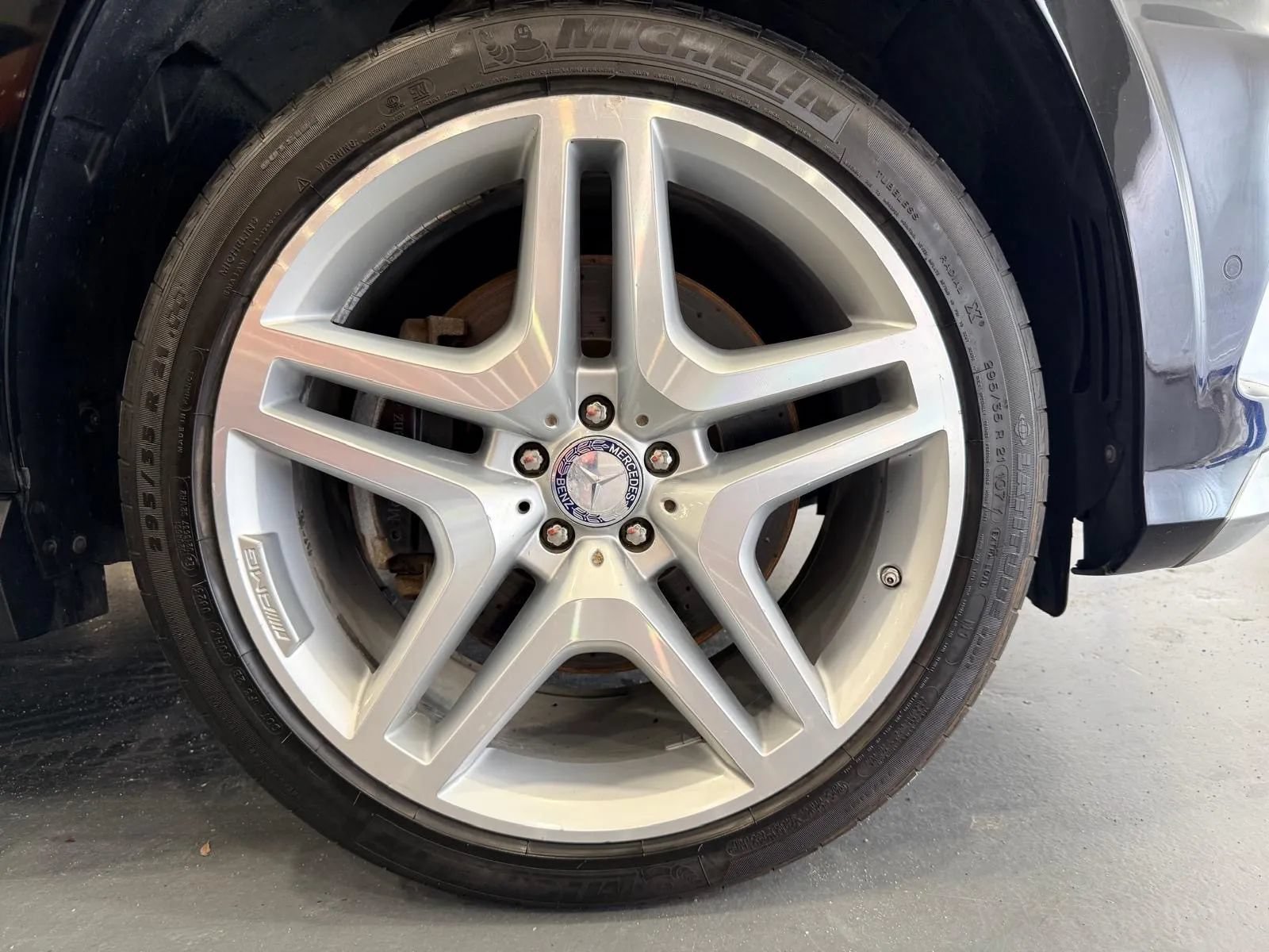 Used 2013 Mercedes-Benz GL 550 4MATIC image 42