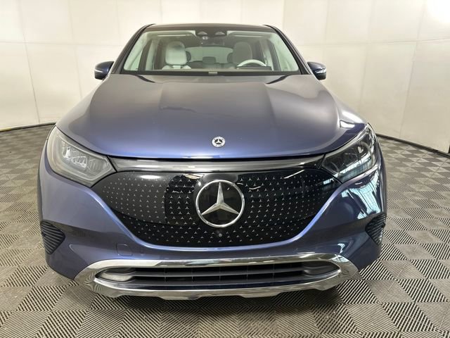 Used 2023 Mercedes-Benz EQE 350+ 4MATIC SUV w/ Exclusive Trim Package image 8